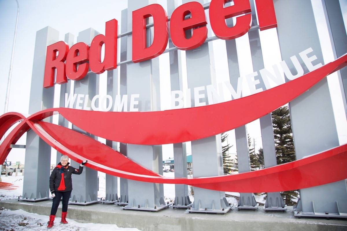 Red Deer builds new welcome sign in time for Canada Winter Games