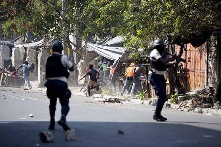 New federal advisory says Canadians should avoid all travel to Haiti