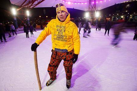 Steve McNeil, during his fundraising skate at the Forks in Winnipeg Wednesday, February 20, 2019. (THE CANADIAN PRESS/John Woods)