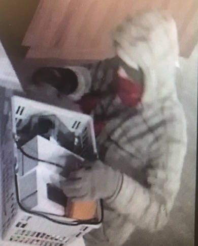 Red Deer RCMP seek public assistance to identify suspects in electronics store break-ins