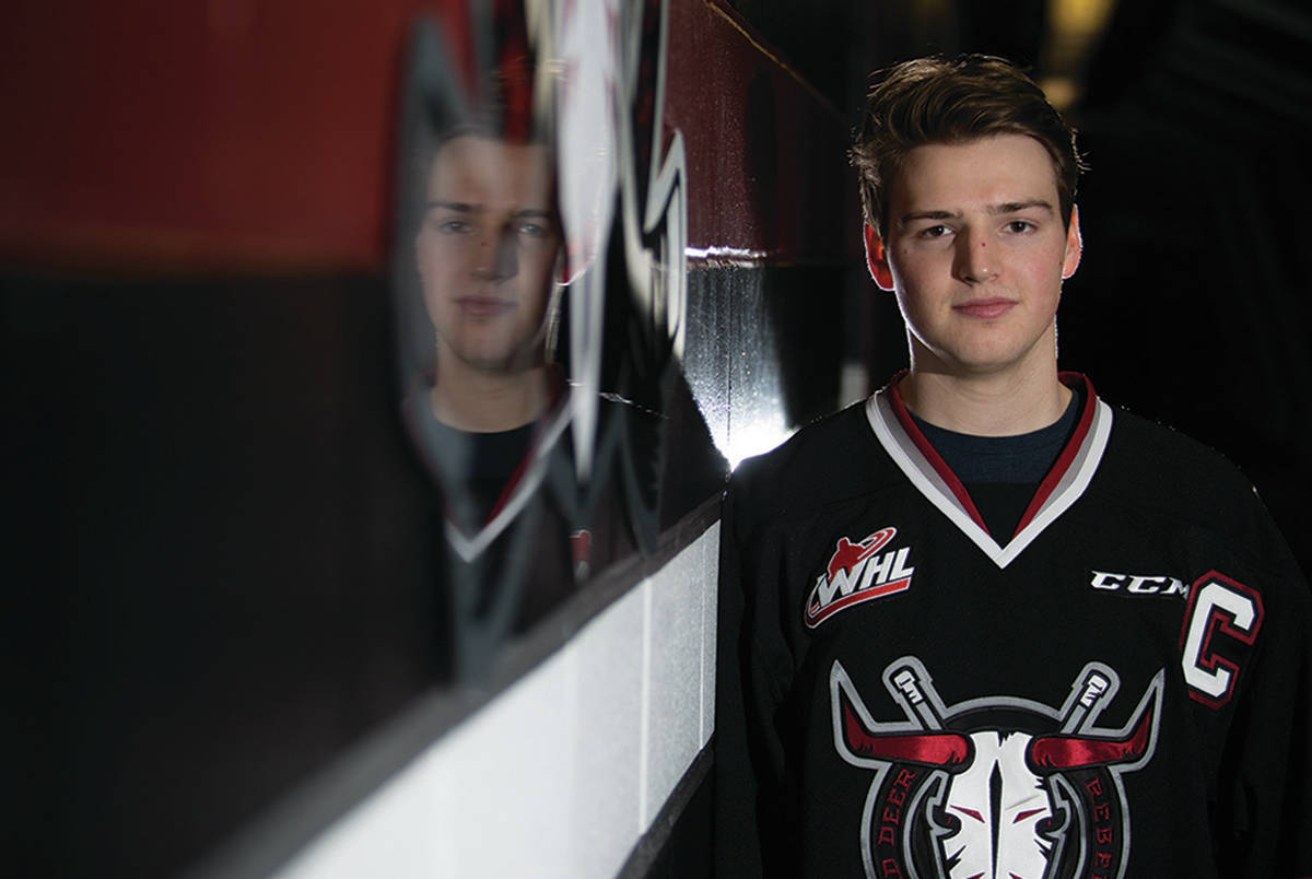 Alberta forward Luke Philp earns top player award in U Sports men’s hockey