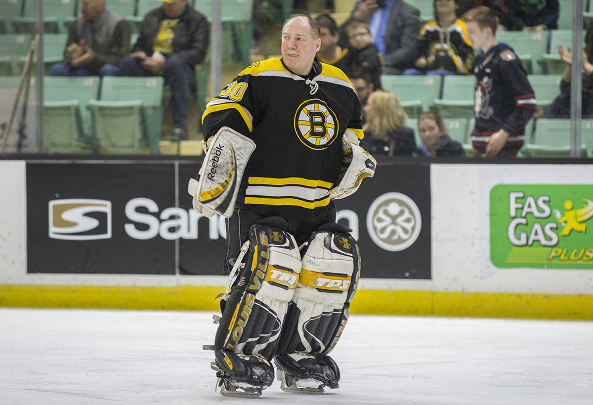 VIDEO: Boston Bruins alumni team lends helping hand to raise money for two Red Deer charities