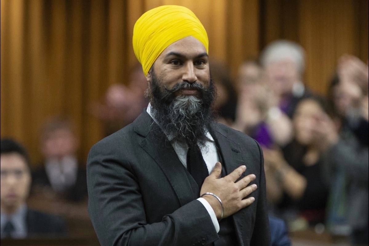 NDP Leader Jagmeet Singh is recognized in the House of Commons before taking his place before Question Period, Monday, March 18, 2019 in Ottawa. (THE CANADIAN PRESS/Adrian Wyld)