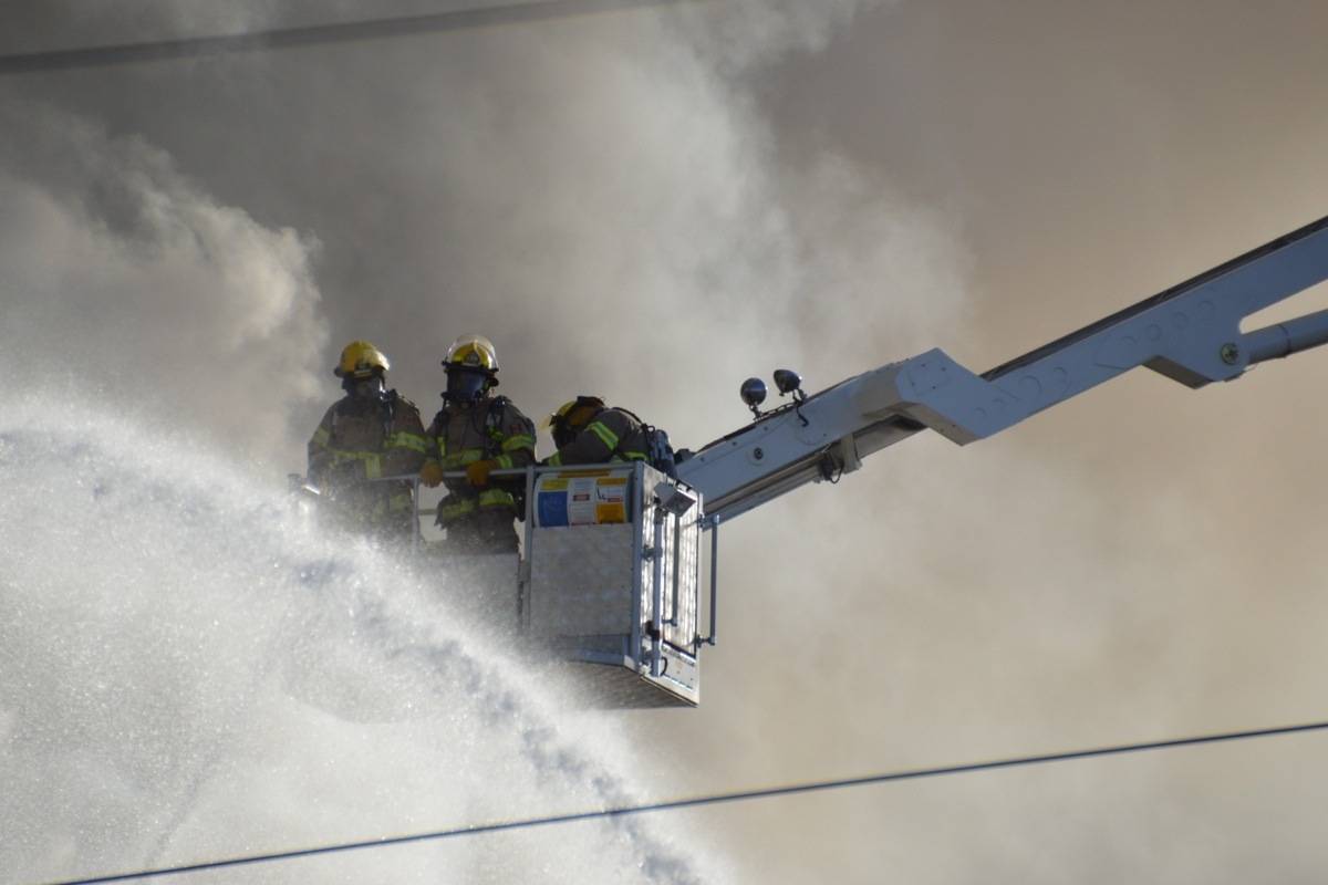 PHOTOS: Massive fire at Wetaskiwin’s Rigger’s Hotel