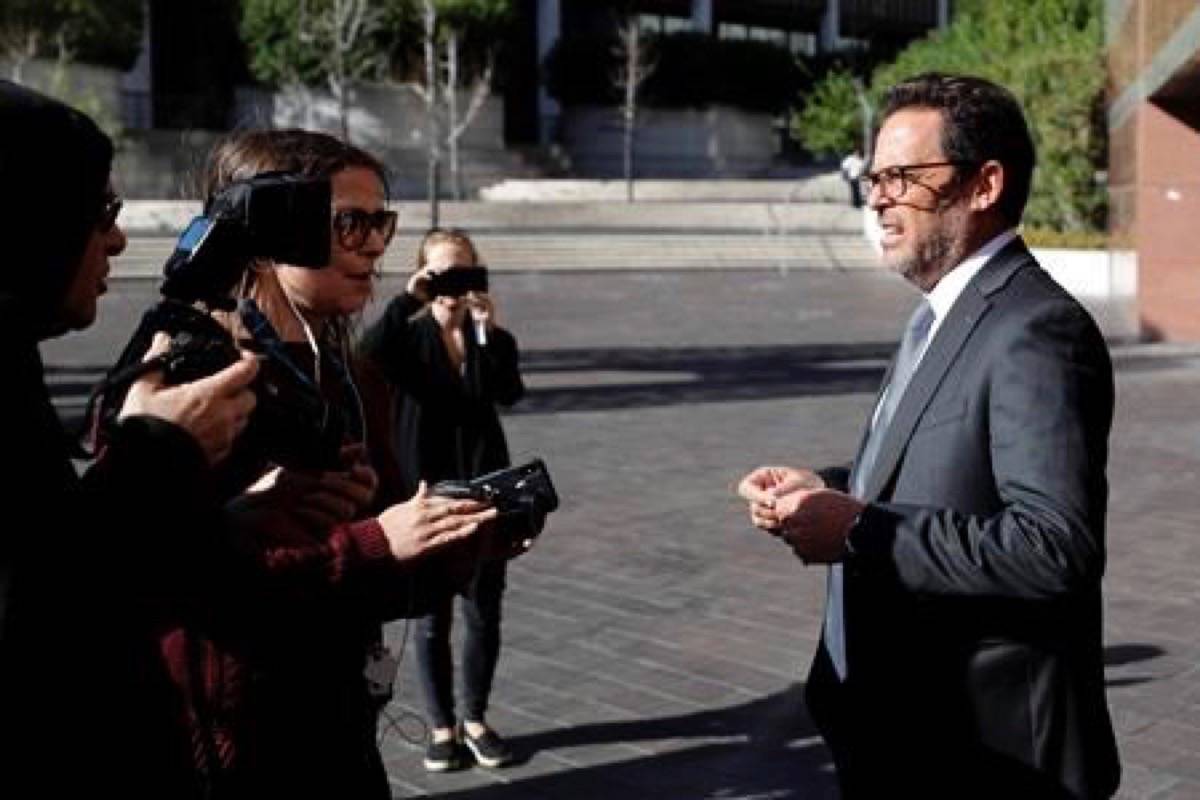 Marc S. Harris, lawyer for actress Lori Loughlin talks to the media outside the federal courthouse for Wednesday, March 13, 2019, in Los Angeles. Fifty people, including actress Loughlin, were charged Tuesday in a scheme in which wealthy parents allegedly bribed college coaches and other insiders to get their children into some of the nation’s most elite schools. (AP Photo/Chris Carlson)
